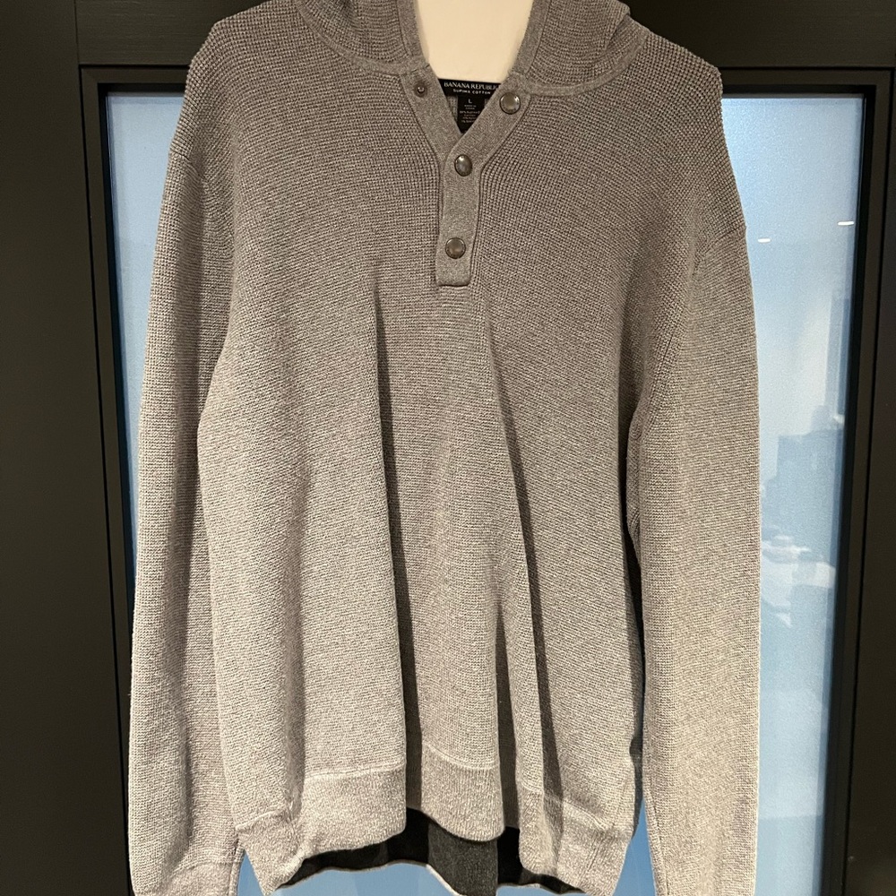 Banana Republic Men’s Large Hooded Sweater